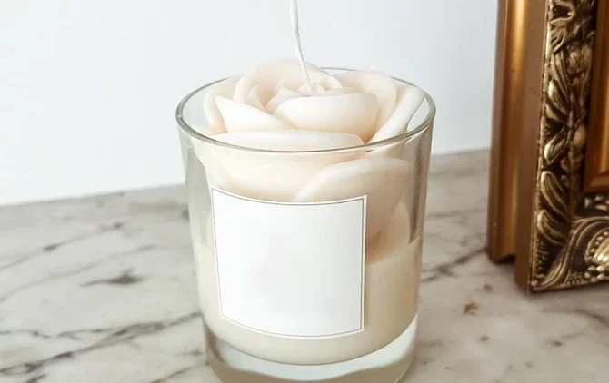 Blush Rose & Peony Scented Candle Blush Rose & Peony Scented Candle